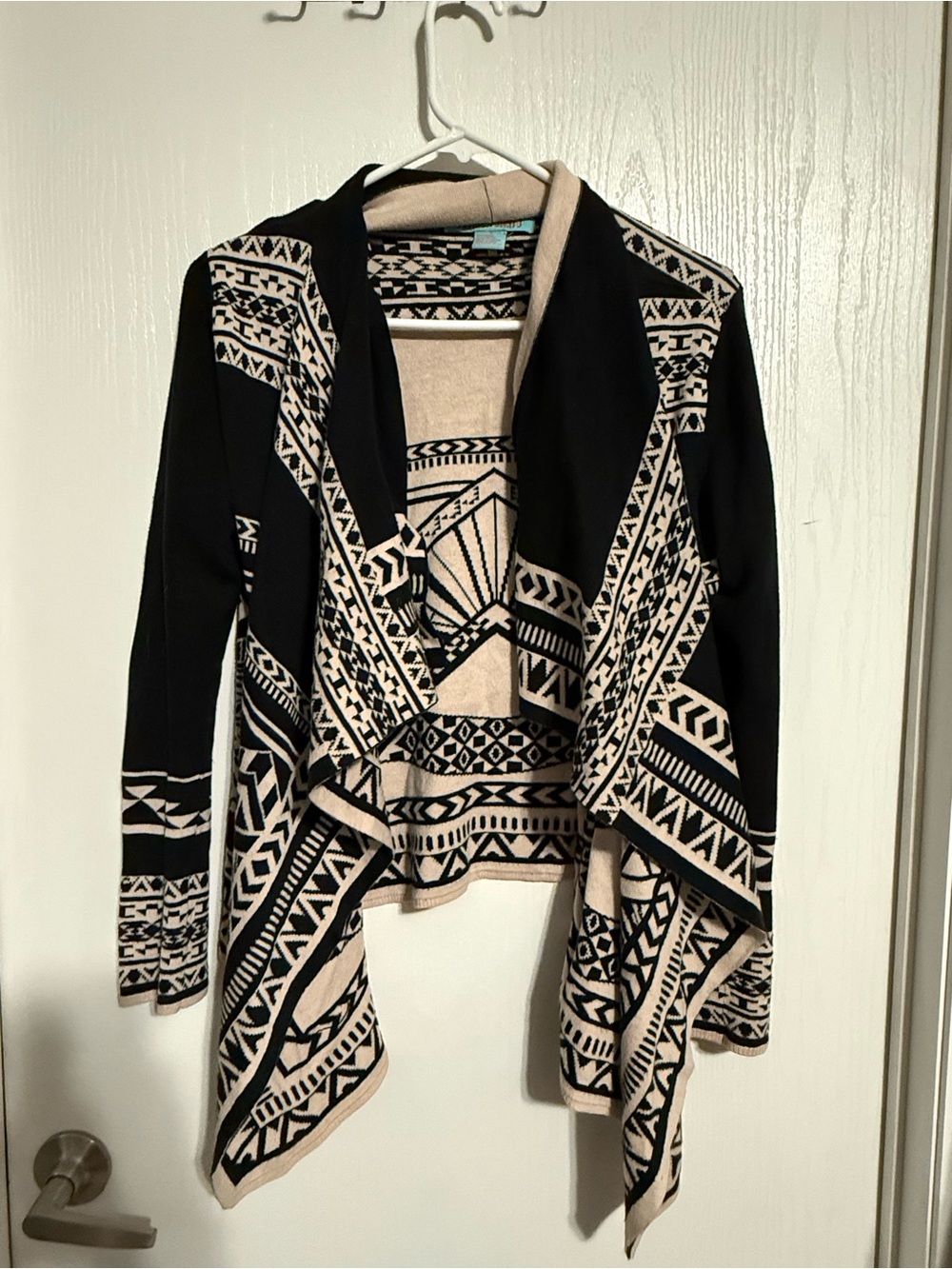 Flying Tomato Black & Cream Aztec Drape Cardigan Cape
